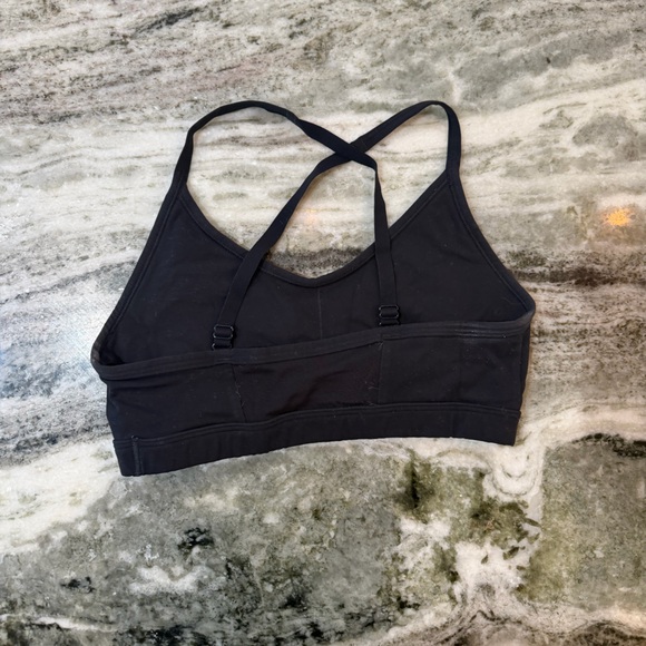 Gymshark Black Ruched Sports Bra - Picture 4 of 4